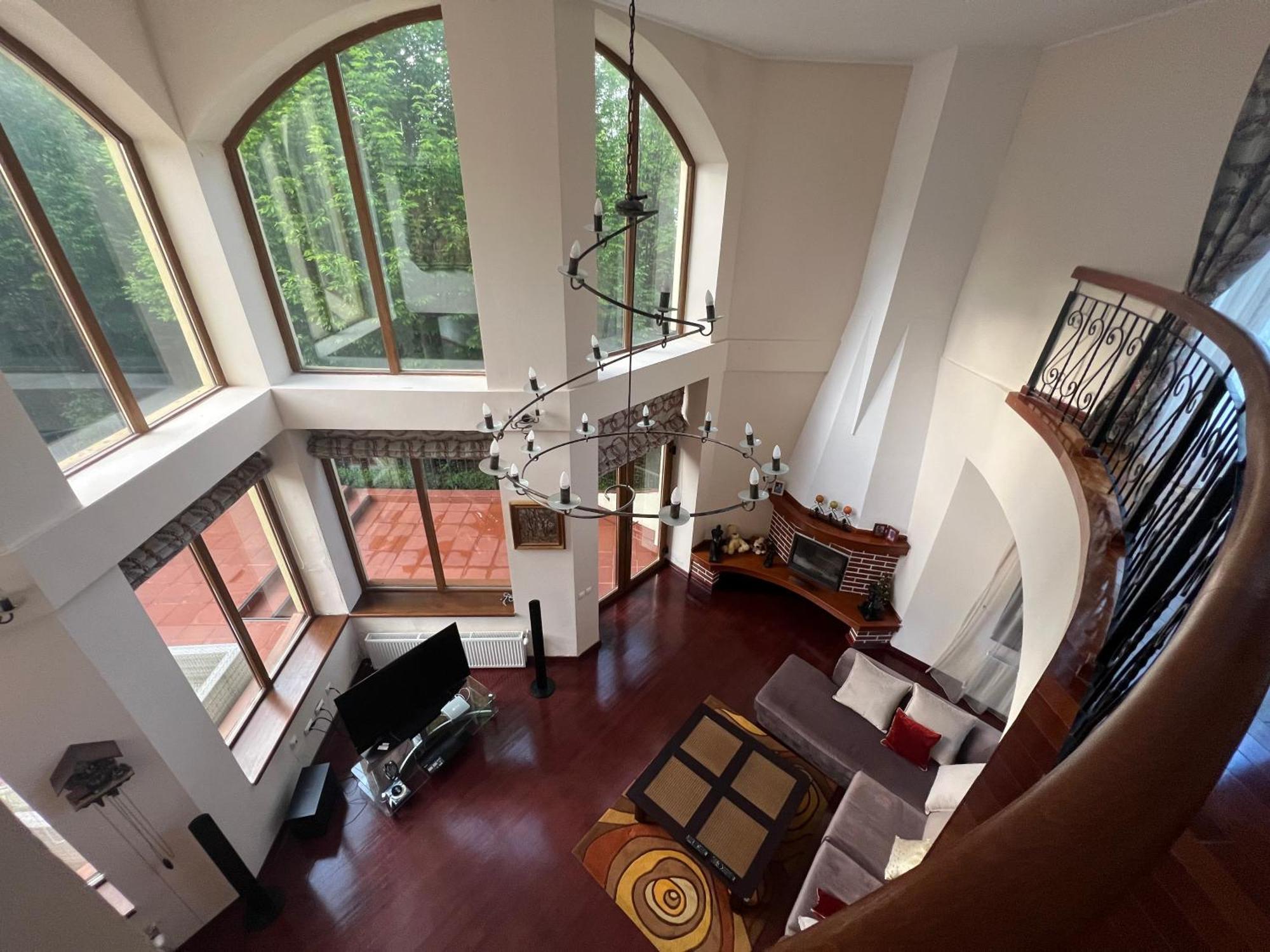 Wine Cellar Villa With Beautiful Garden In Sinaia - Busteni Poiana Tapului Esterno foto